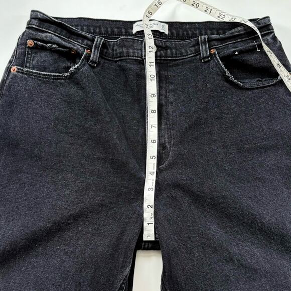 Abercrombie The Ankle Straight Ultra High Rise Jeans Size 32 Long Distressed - Picture 13 of 14
